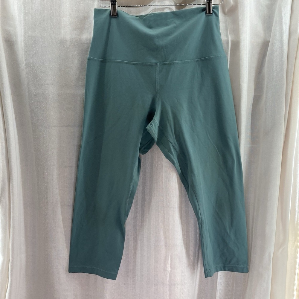 Lululemon High Rise Wunder Under Leggings Women's Size 12 Sage‎ Green 19" Inseam